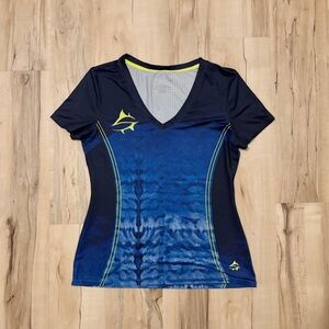 Large Loco Skailz V Neck Top